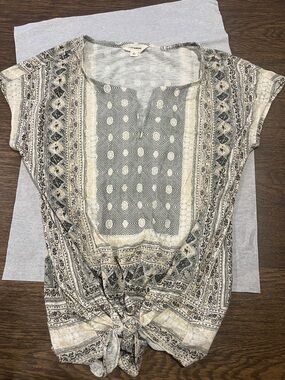 Lucky Brand Black & Cream Boho Tie-Front Blouse